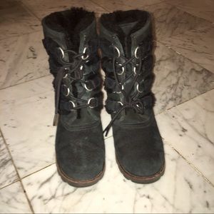 Black lace up UGG boots